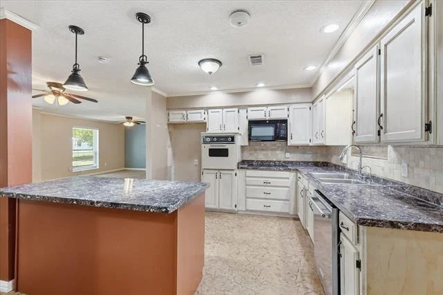 Photo of 8766 Webb Road