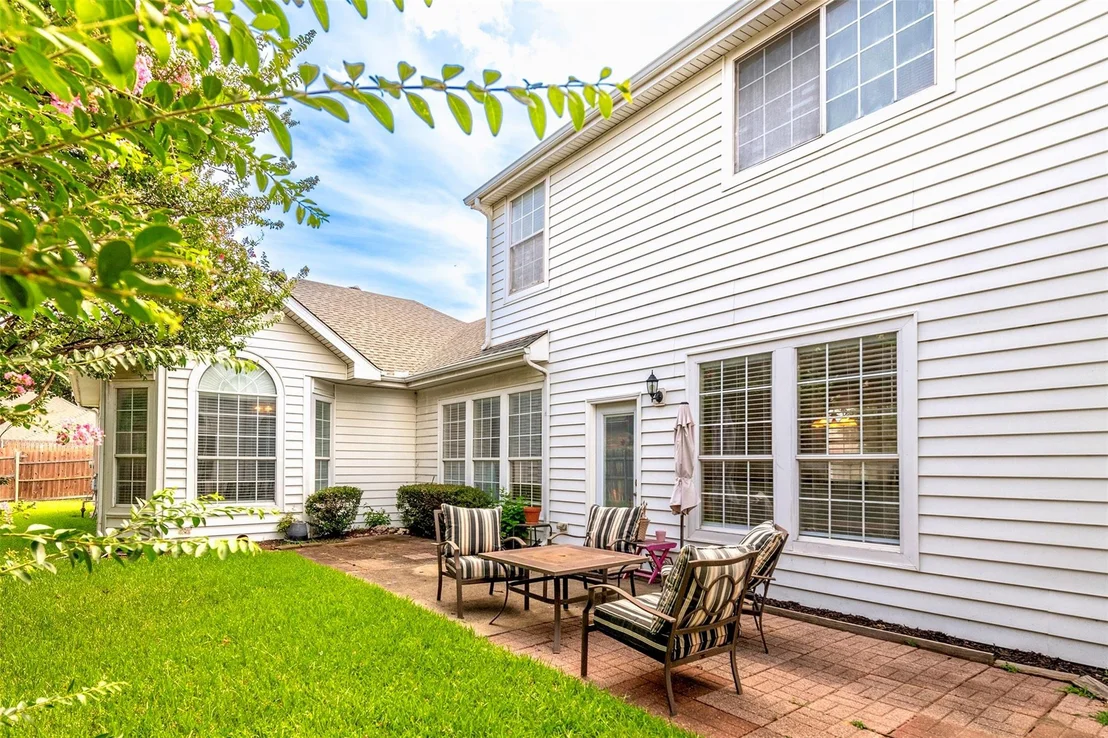 Photo of 4202 Timberglen Road