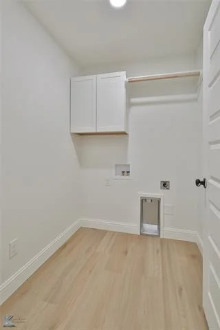 Photo of 2565 Bel Air