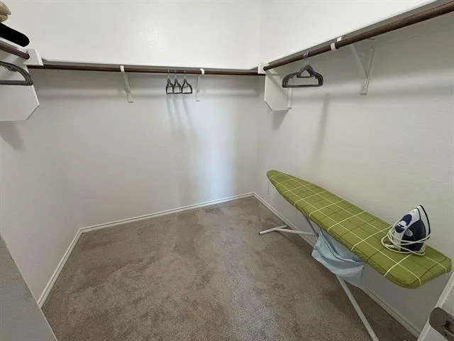 Photo of 912 Platinum Drive