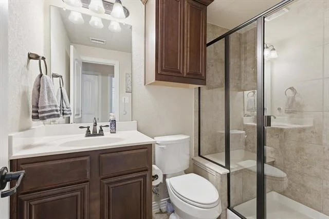 Photo of 1029 Albany Drive