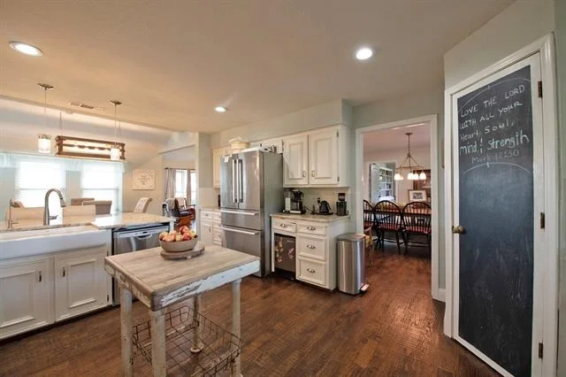 Photo of 6612 Eastview Drive