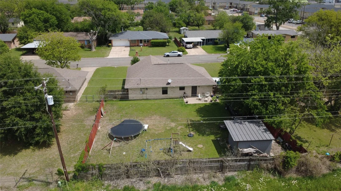 Photo of 1004 Clover Street
