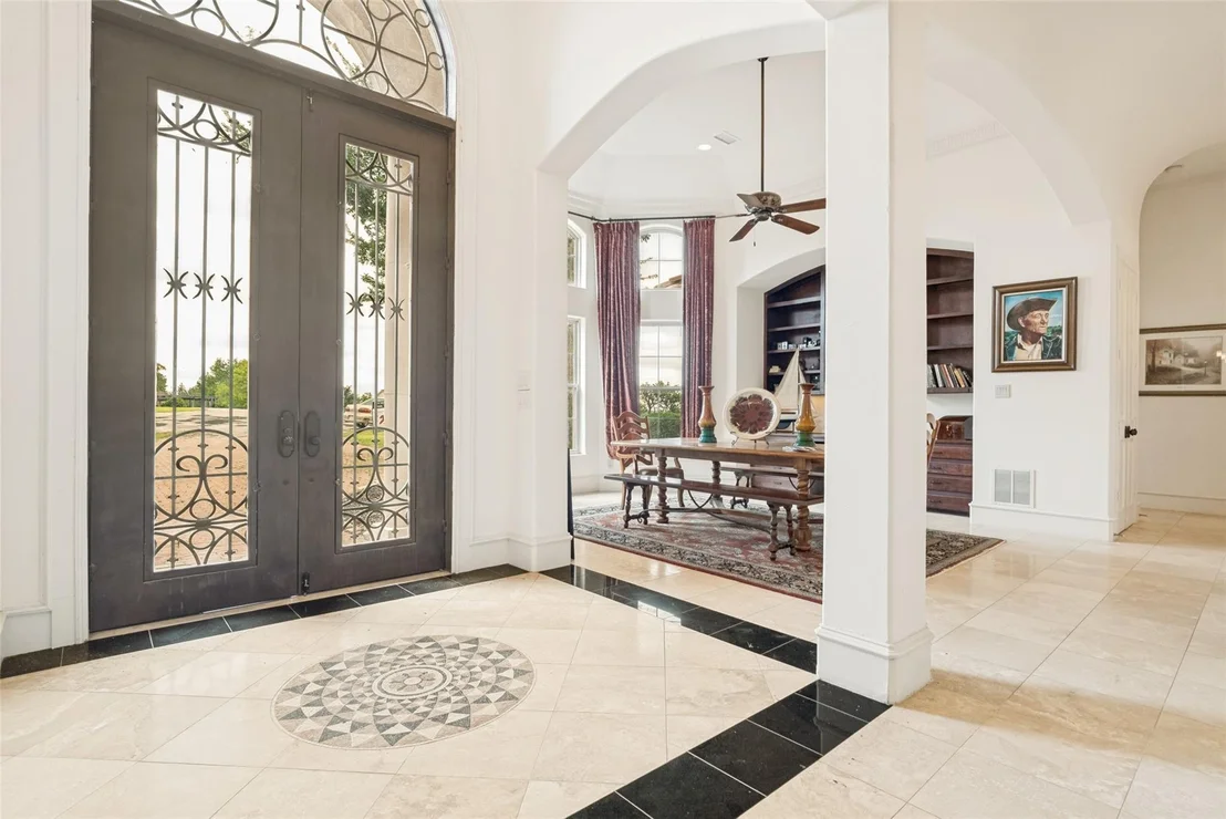 Photo of 1237 Overlook Court