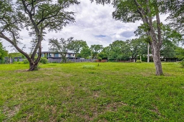 Photo of 5006 Pebblebrook Drive