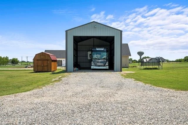 Photo of Unit A at 1404 Mcconnell Road