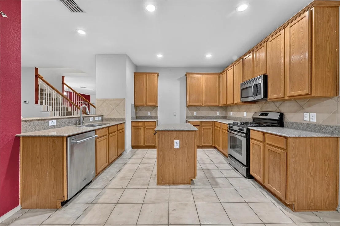 Photo of 10369 Bradshaw Drive