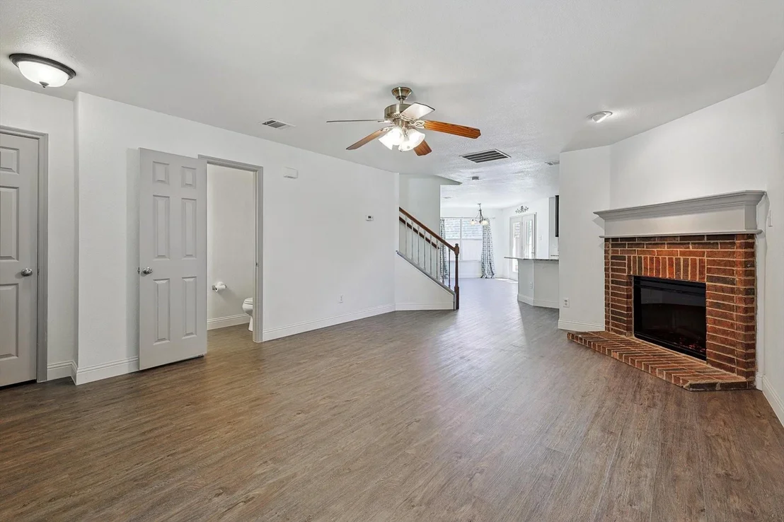 Photo of 10740 Irish Glen Trail