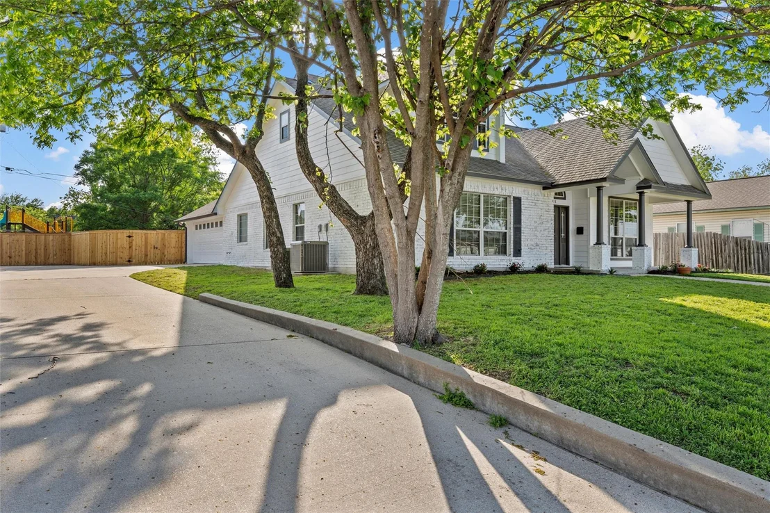 Photo of 1208 N 15th Street