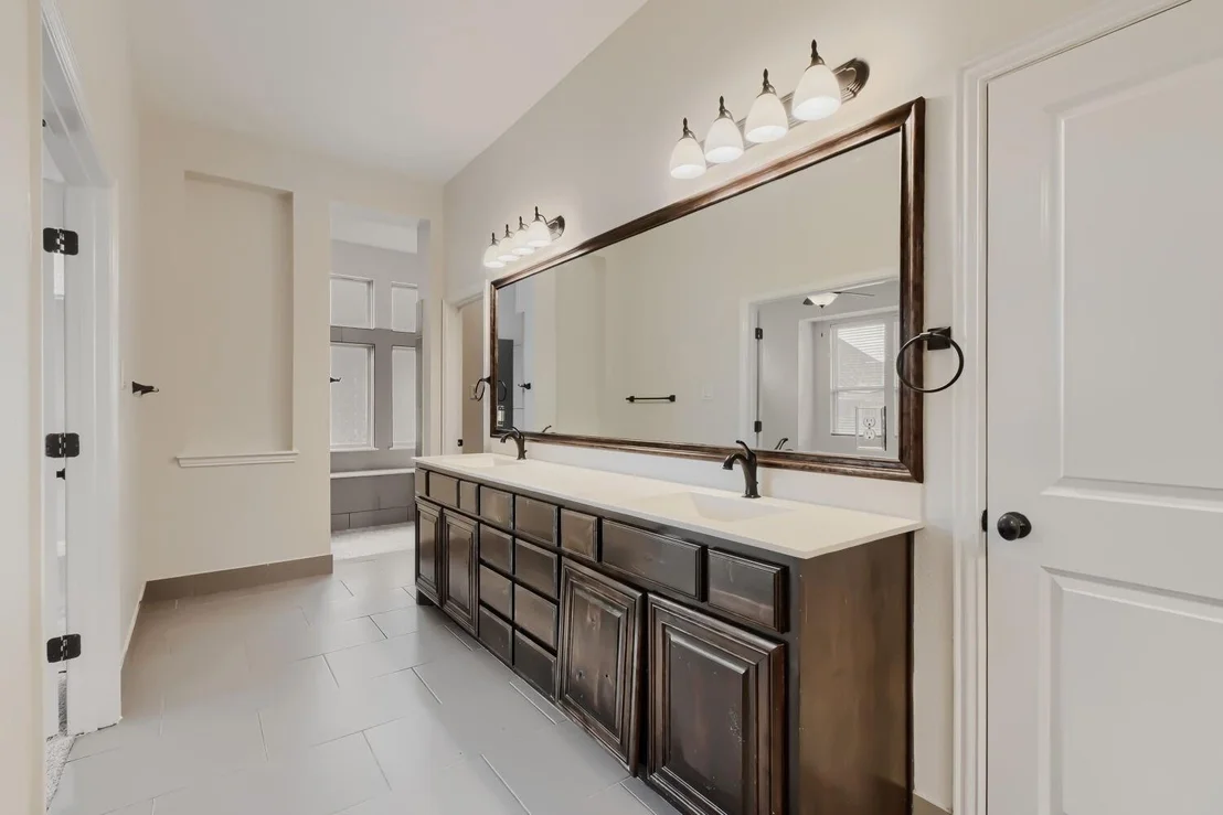 Photo of 138 Fairweather Drive