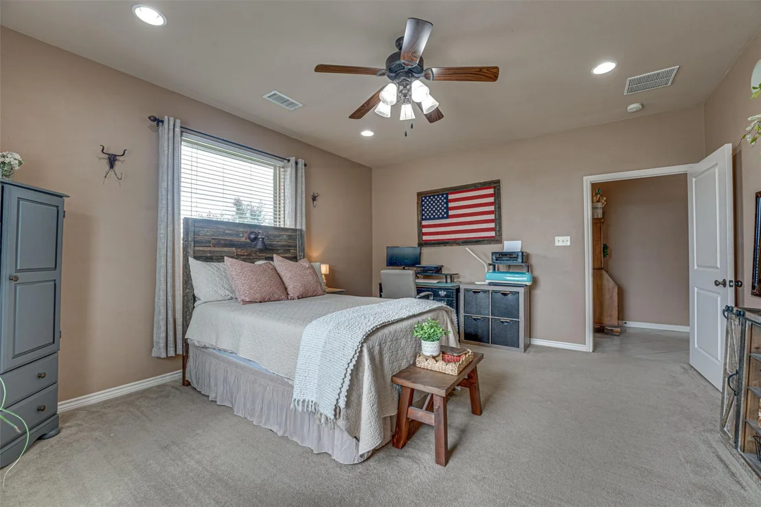 Photo of 1155 Boase Way