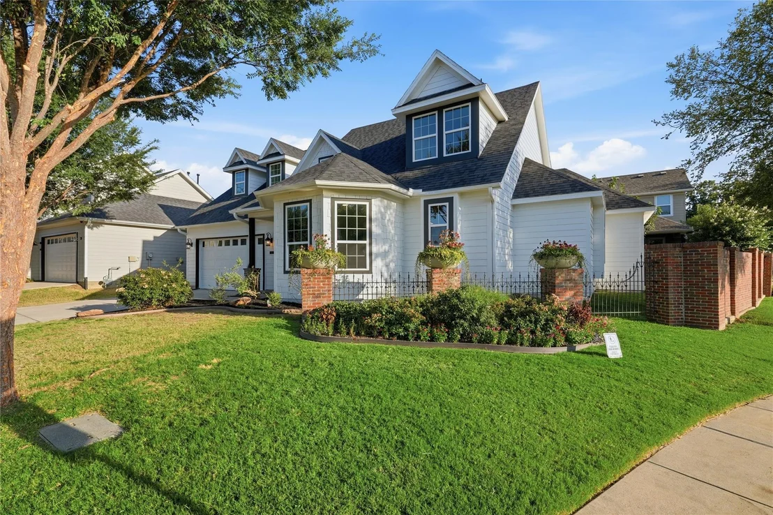 Photo of 406 Hearth Terrace