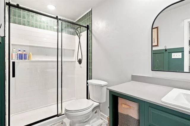Photo of 749 Chanticleers Lane