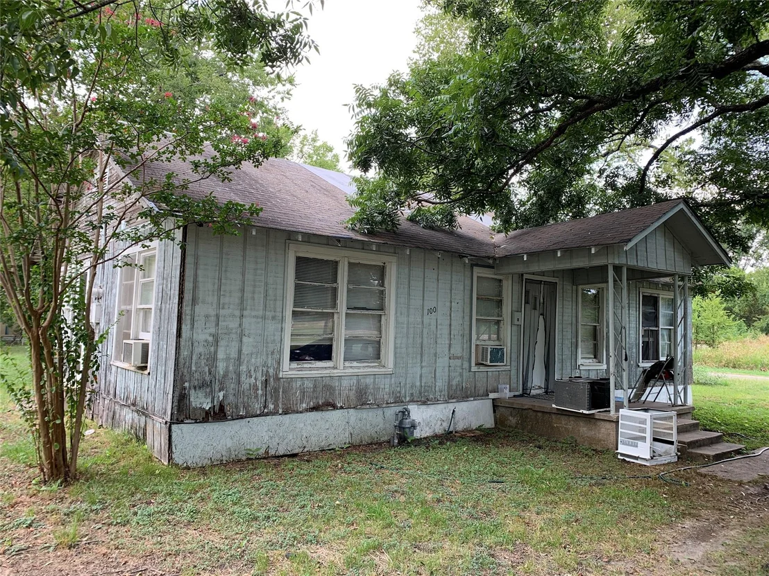 Photo of 100 S Wright Avenue