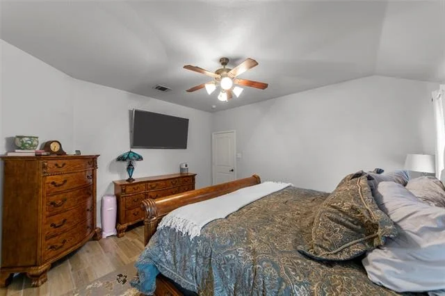Photo of 1078 Shepard Lane