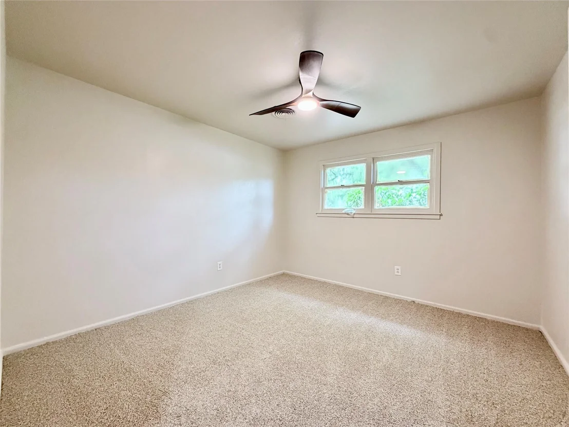 Photo of 2248 Crescent Drive