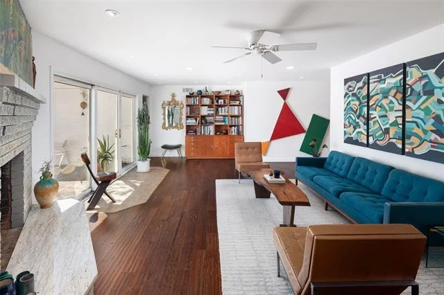 Photo of 622 N Brookside Drive