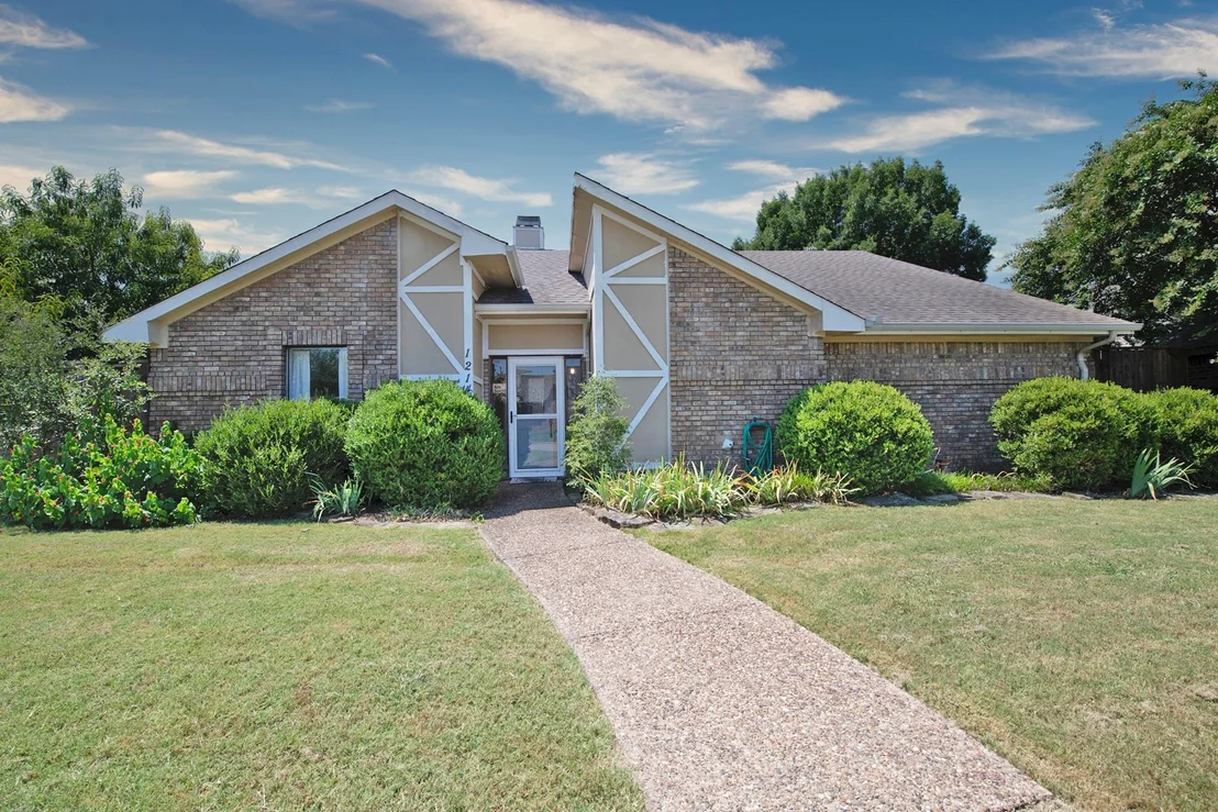 Photo of 1214 Clearview Drive