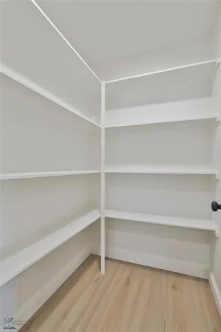 Photo of 2565 Bel Air