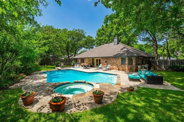 Photo of 2401 Oak Shadow Court