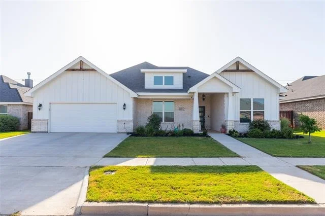Photo of 6917 Mcleod Drive
