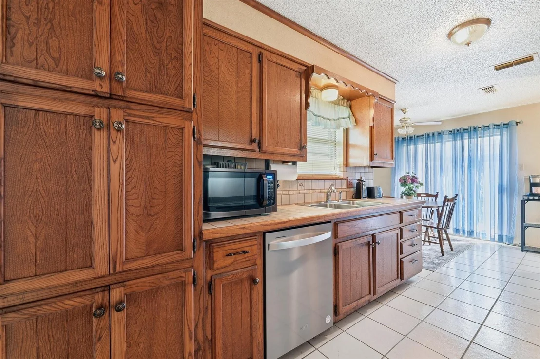 Photo of 459 County Road 427