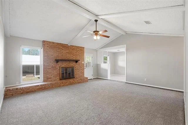 Photo of 3232 Grand Avenue