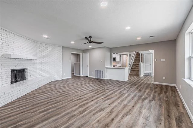 Photo of 1160 Harrison Lane