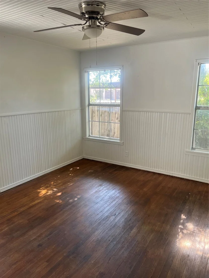 Photo of 2425 Jeanette Street