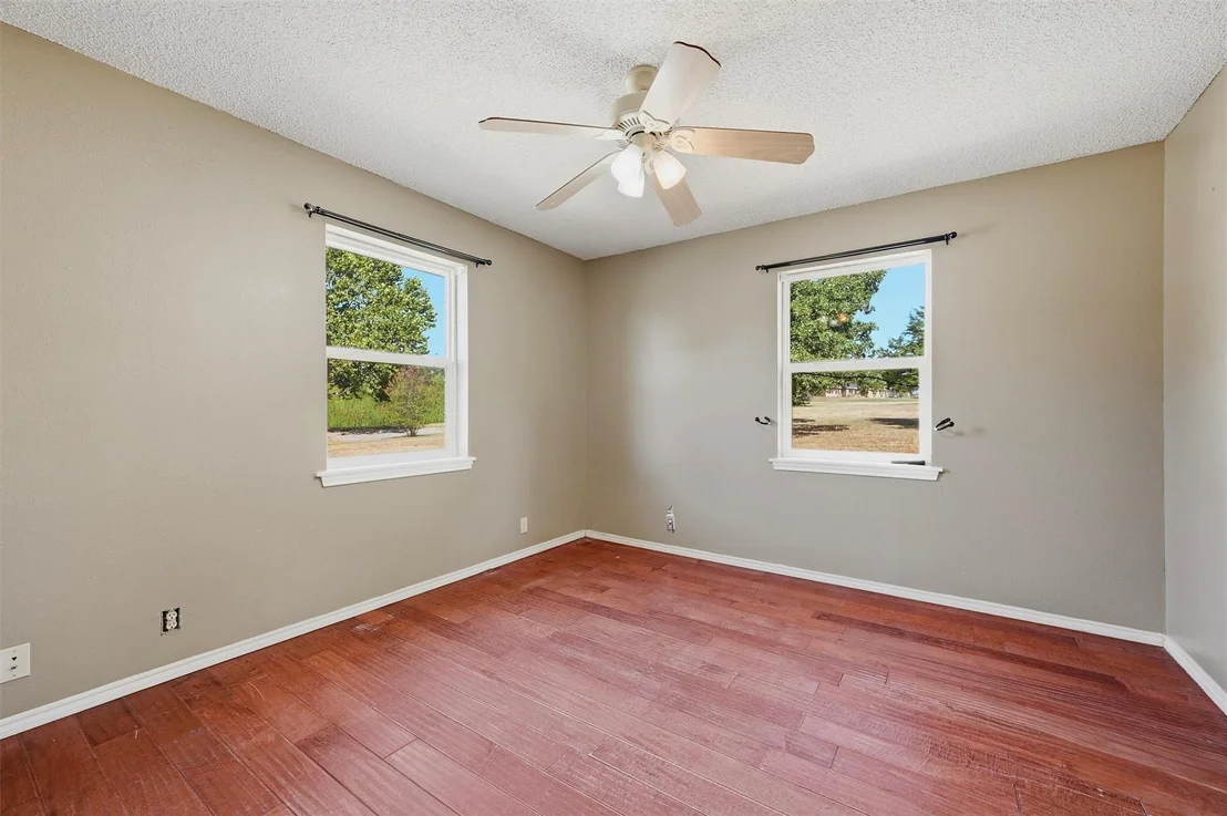 Photo of 521 Mccraw Lane