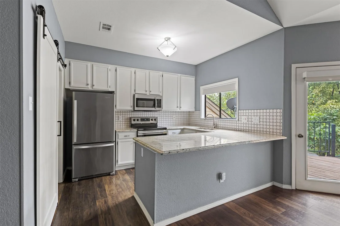 Photo of 106 Summer Place Circle
