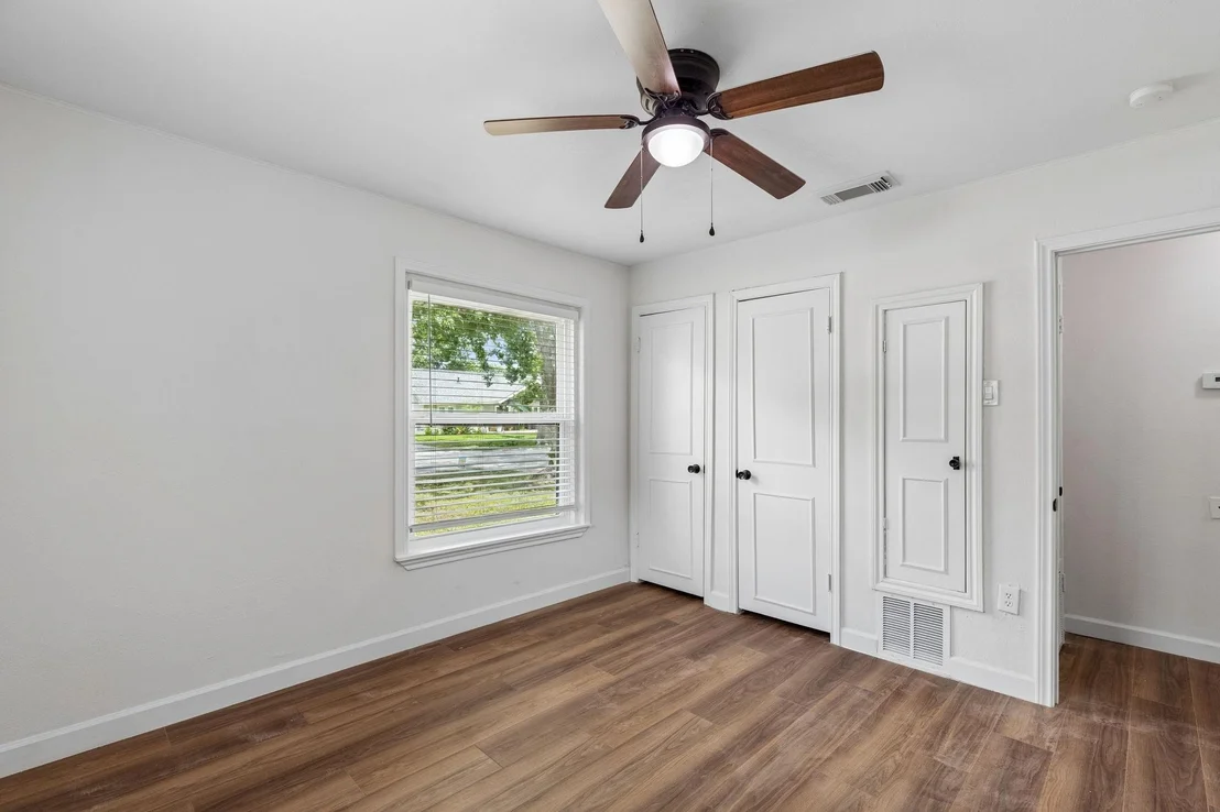 Photo of 1540 Murray Drive