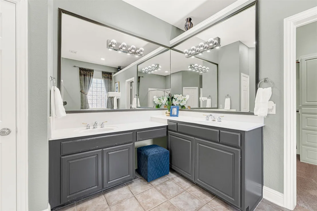 Photo of 4212 Maycraft Drive