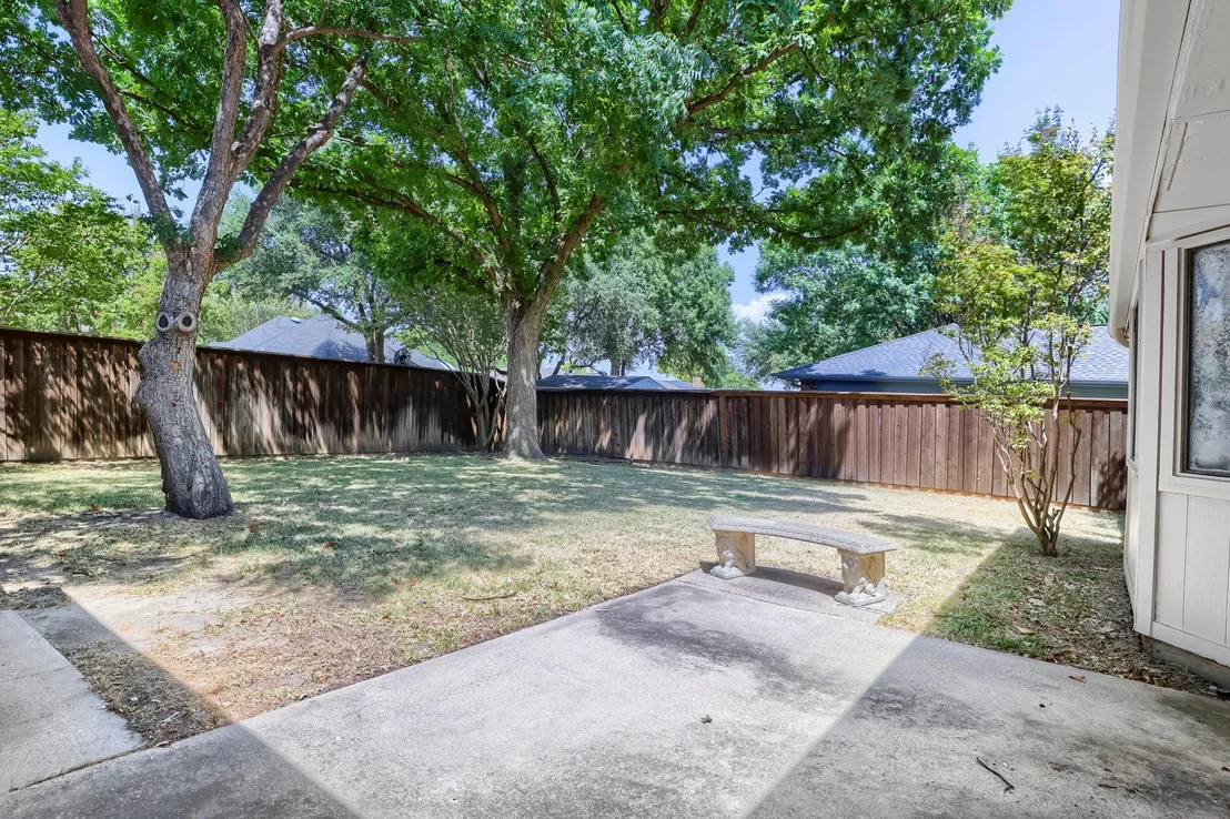 Photo of 734 Swallow Drive