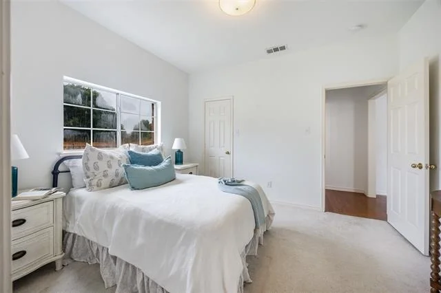 Photo of 2400 Manchester Drive