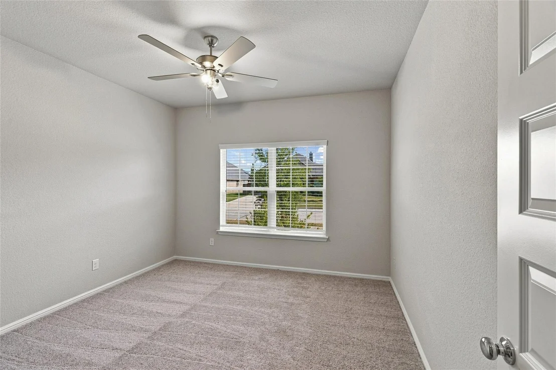 Photo of 1345 Fox Glen Trail