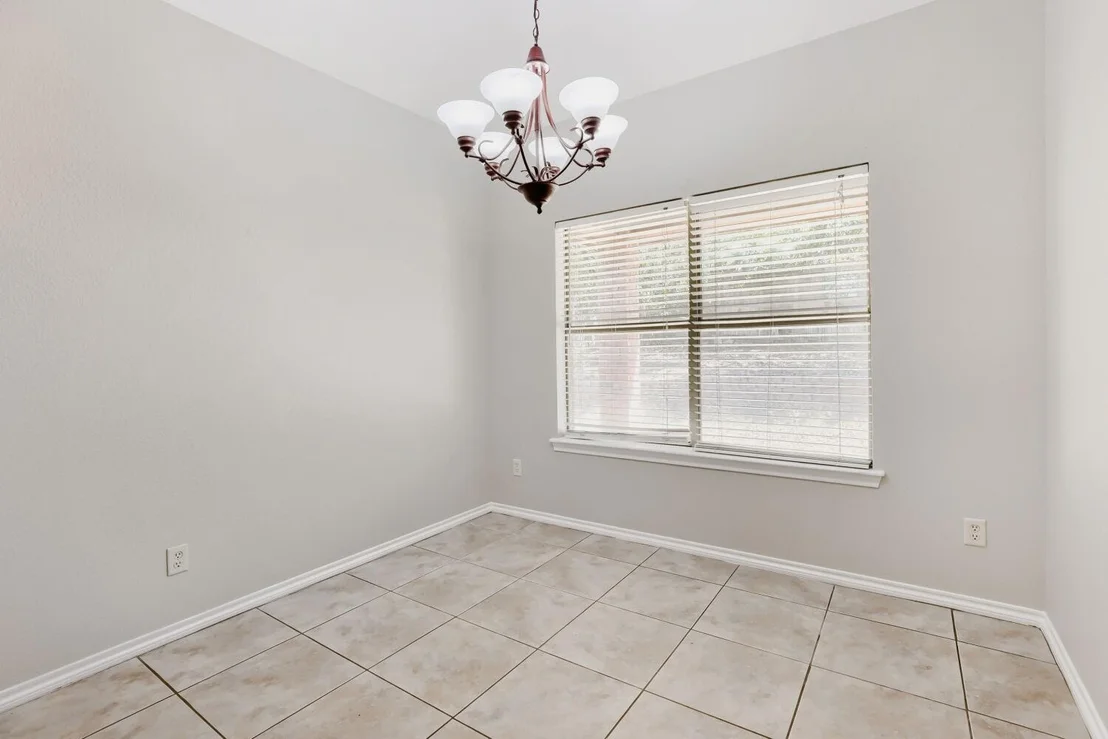 Photo of 1104 Irwin Drive