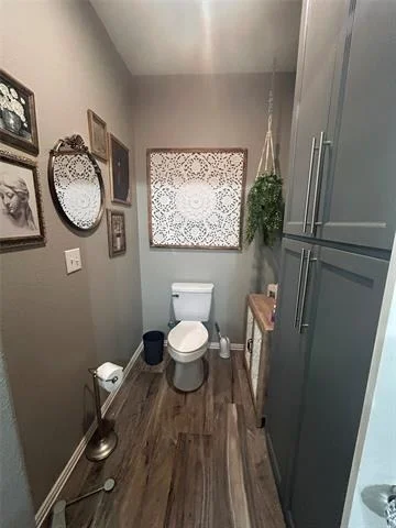 Photo of 6037 Bluebird Lane