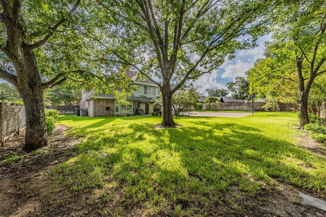 Photo of 1500 Arrowhead Drive