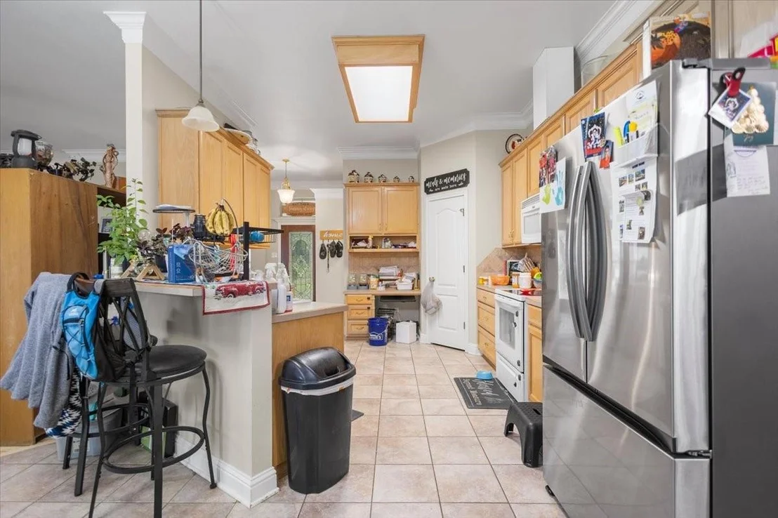 Photo of 220 Sandstone Lane