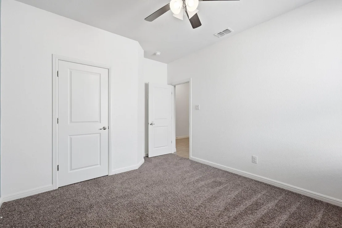 Photo of 1044 Blackhorse Trail
