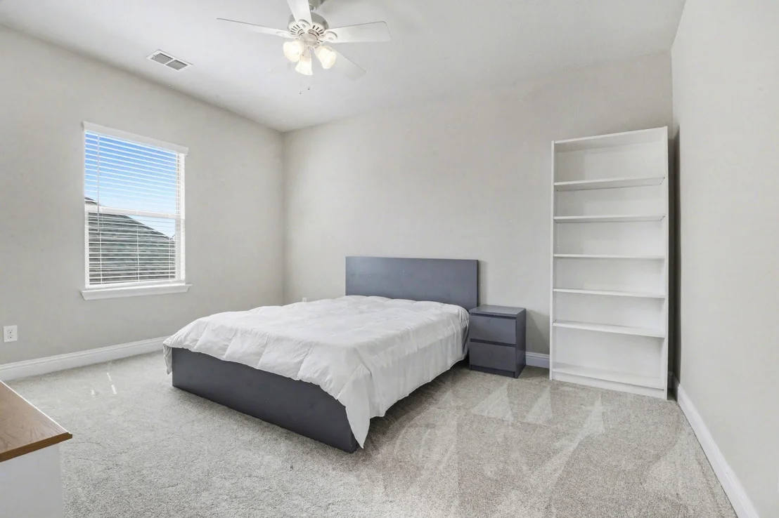 Photo of 3323 Royal Ridge Drive
