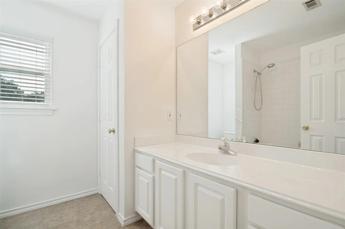 Photo of 6924 Harvey Lane