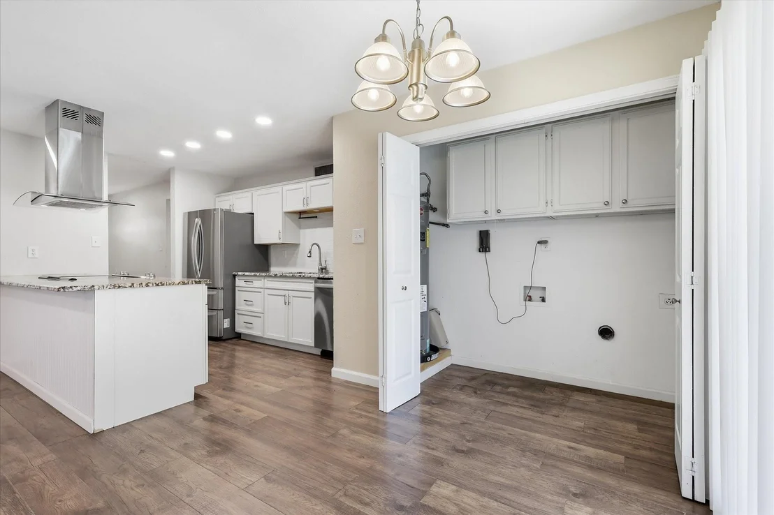 Photo of 5561 Rutledge Drive