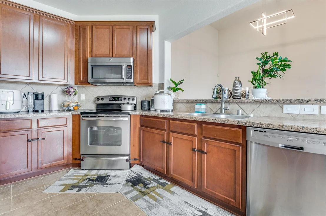 Photo of 3025 Glenbrook Drive