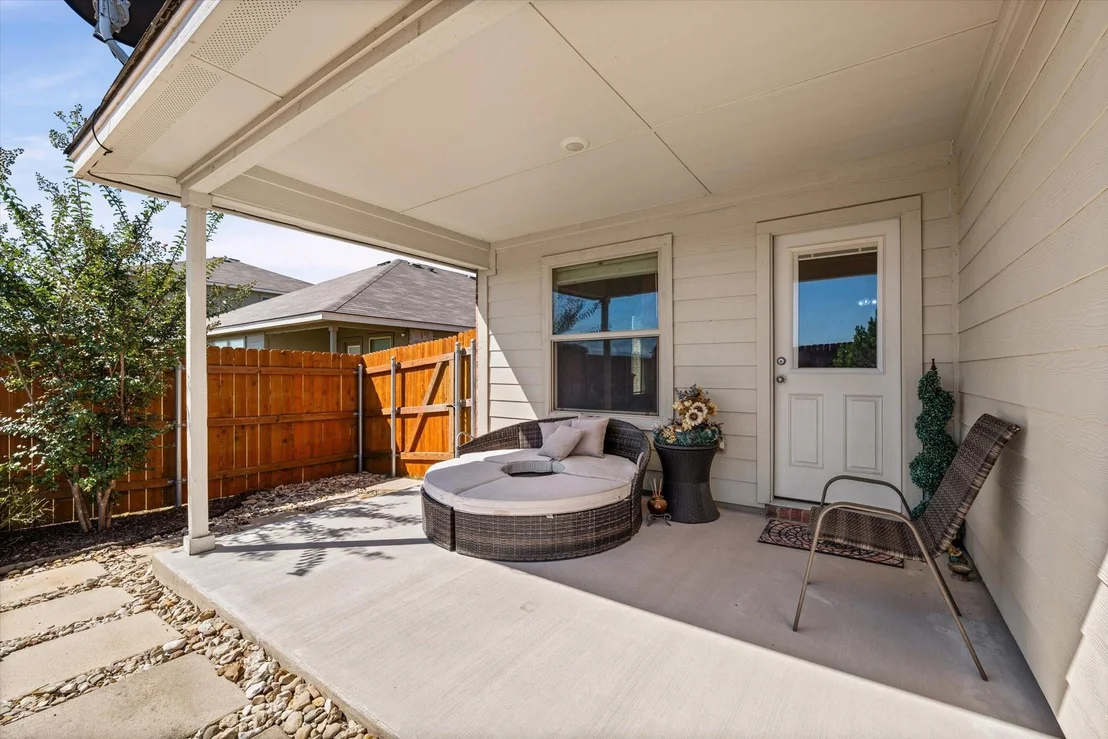 Photo of 2912 Brosnan Road