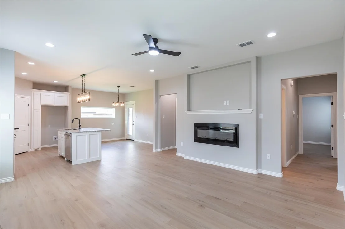 Photo of 7904 Freedom Crest Avenue