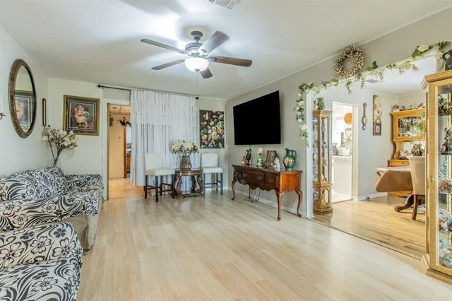 Photo of 3109 Edmond Avenue