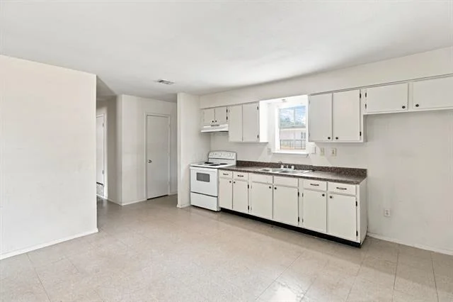 Photo of 1572 Reef Drive