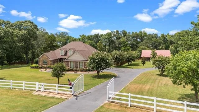 Photo of 23220 Bridle View Drive